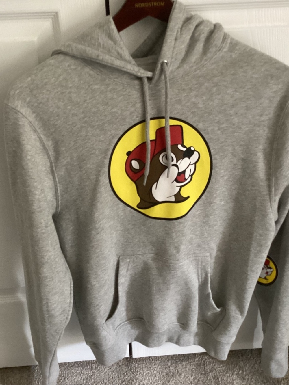 NWT Unisex Buc-ee’s Gray Hoodie With Kangaroo Pocket Size Size